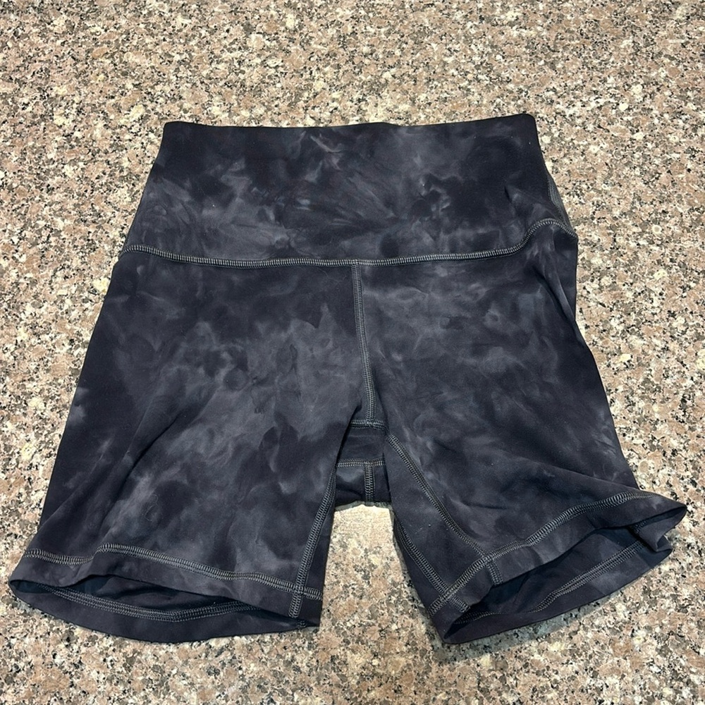 Lululemon biker shorts